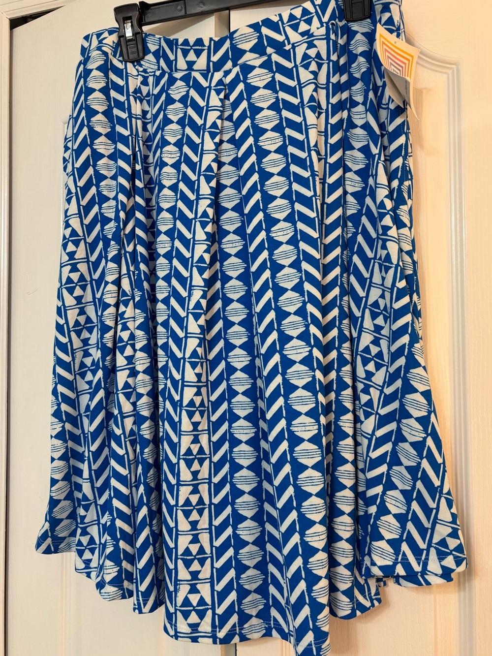 Blue & White Pleated Geometric Patterned Skirt